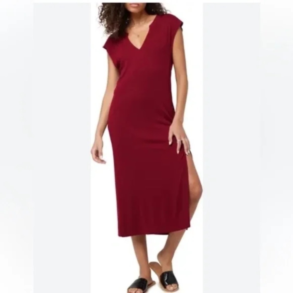 L Space Robyn Notch Neck T-Shirt Dress Ribbed Knit in Cabernet Size XS New NWT